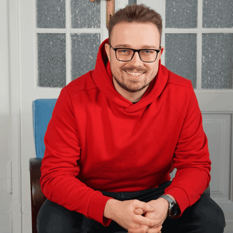 Patryk-Janusz-social-media-e1743346533126-min